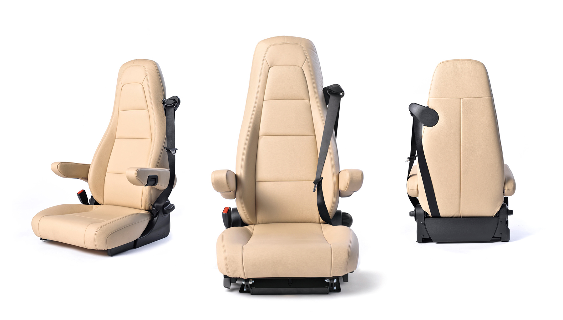CIADAZ Auto Gurtpolster für Mitsubishi Attrage 2019 2020 2021,  Sicherheitsgurt Schulterpolster Gurtpolster Gurt Polster Hochwertige Leder  Bequemes